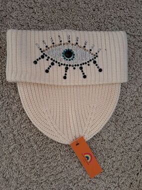 Kurt Geiger Cream Ribbed Knit Hat with Decorative Tag